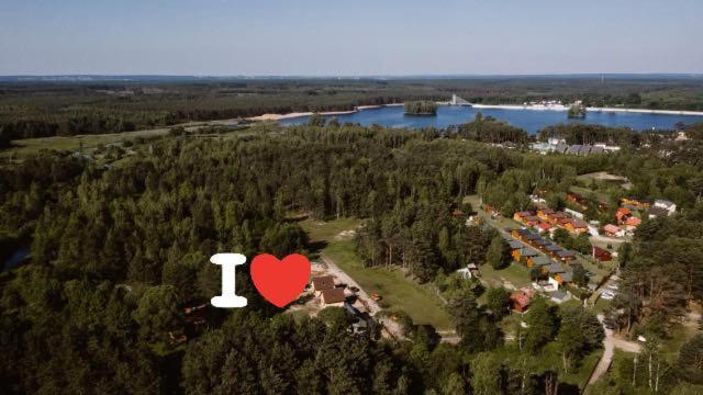 Вилла Nad Czarna Сельпя-Велька Экстерьер фото